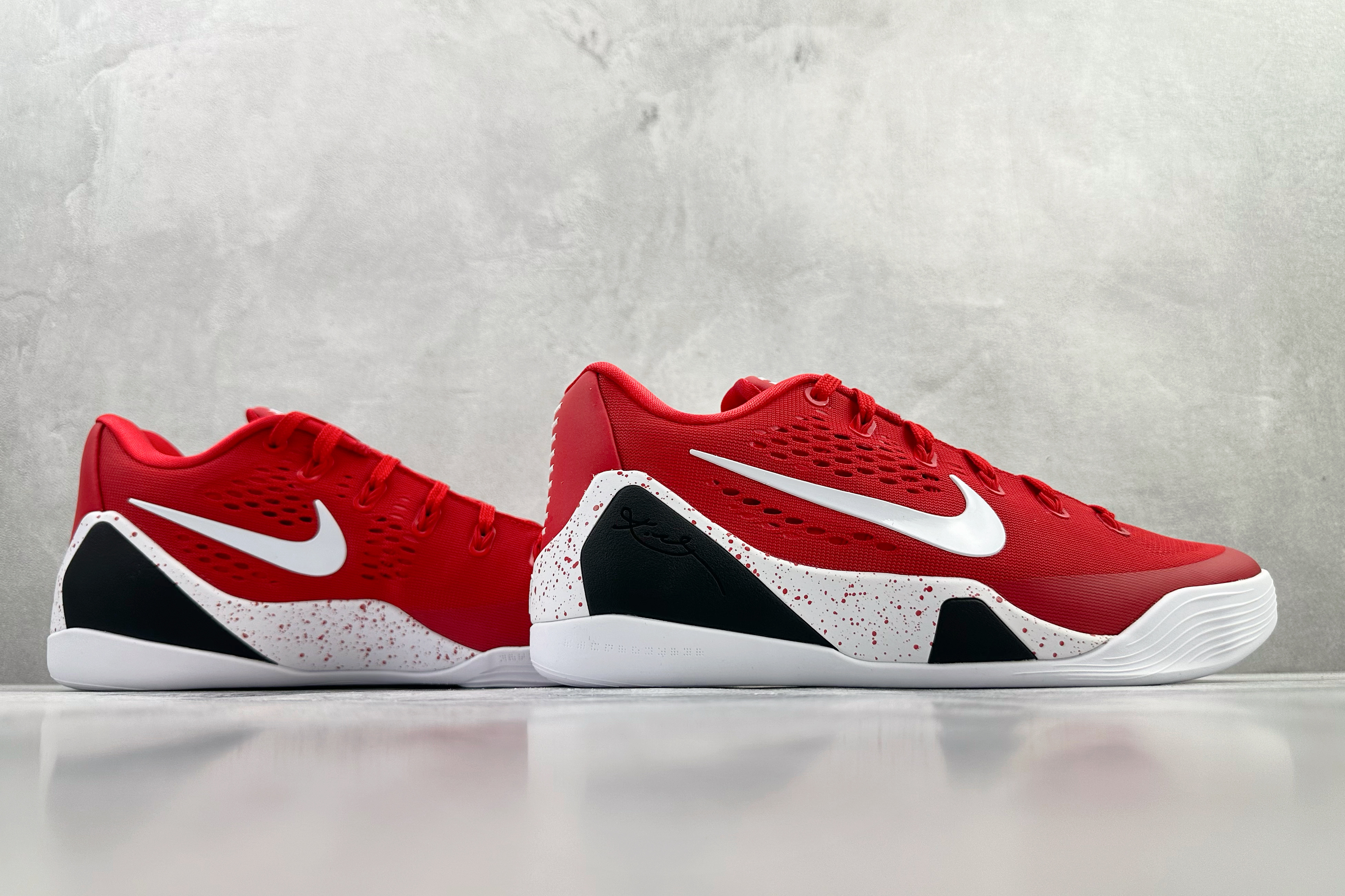 kobe 9 系列（尺寸建議偏大0.5號拿）