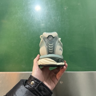 亞瑟士 KITH x  ASICS GEL-Kayano 12.1