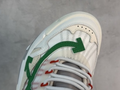 OFF-WHITE-ODSY