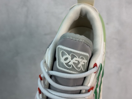 OFF-WHITE-ODSY