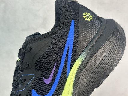 Nk Air Alphazoom
