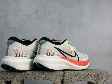 Nk Air Alphazoom