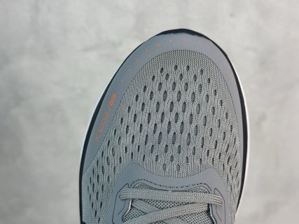 Nk Air Alphazoom