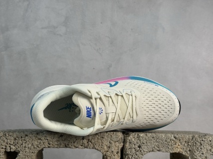 Nk Air Alphazoom