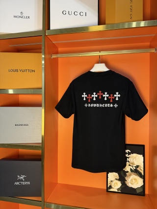 克罗心新品专柜同步 早春新款经典十字架设计短袖T恤