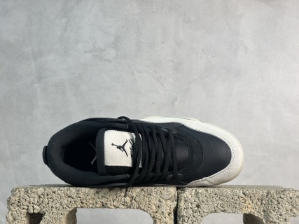 Air Jordan AJ4 RM