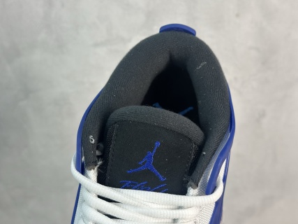 Air Jordan AJ4 RM