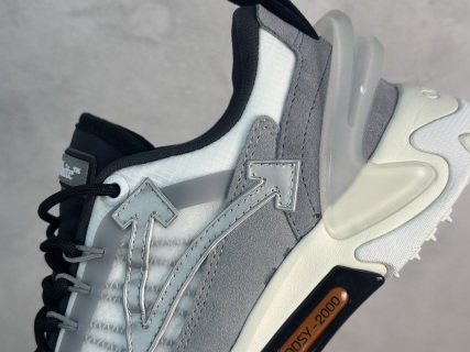 OFF-WHITE-ODSY