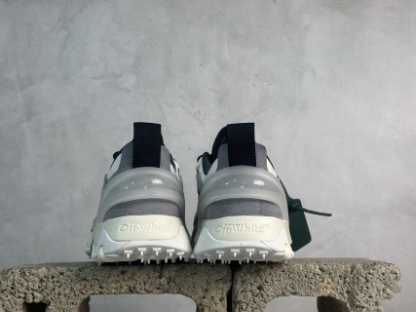 OFF-WHITE-ODSY