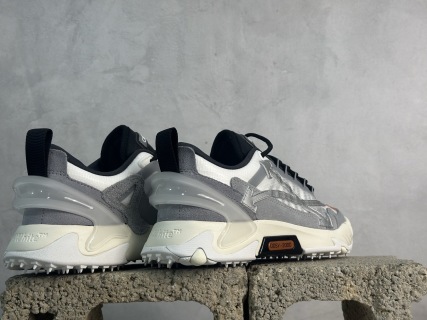 OFF-WHITE-ODSY