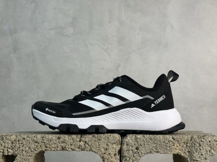 Adidas Terrex Skychaser Ax5系列