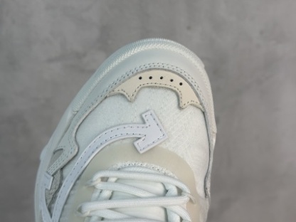 OFF-WHITE-ODSY