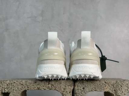 OFF-WHITE-ODSY