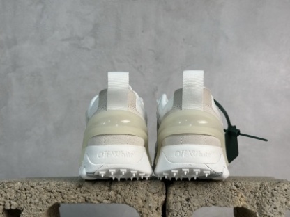 OFF-WHITE-ODSY