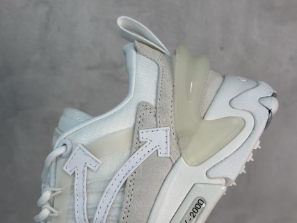 OFF-WHITE-ODSY