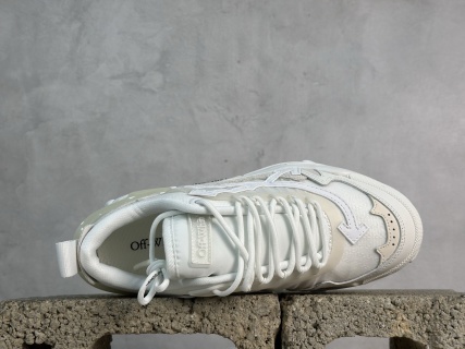 OFF-WHITE-ODSY