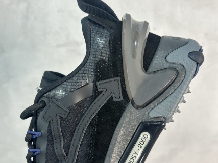 OFF-WHITE-ODSY