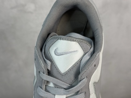 Nike Waffle Phoenix Waffl SACAI