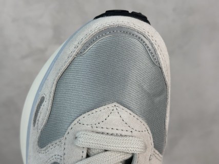Nike Waffle Phoenix Waffl SACAI