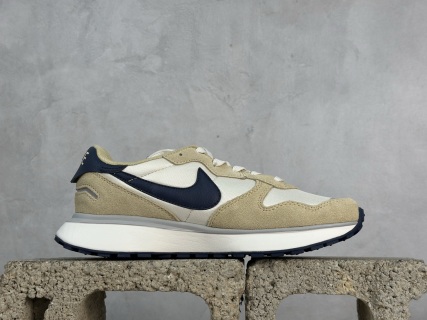Nike Waffle Phoenix Waffl SACAI