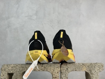 Nike Air Zoom ALPHATLY NEXT% 2