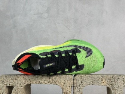 Nike Air Zoom ALPHATLY NEXT% 2