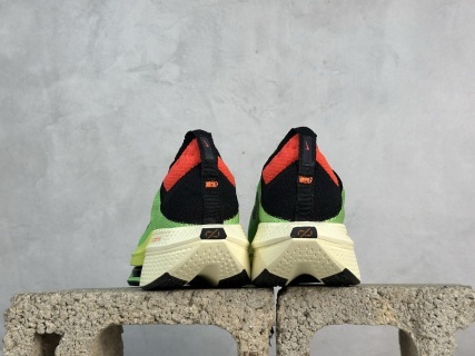Nike Air Zoom ALPHATLY NEXT% 2