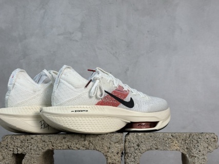 Nike Air Zoom ALPHATLY NEXT% 2