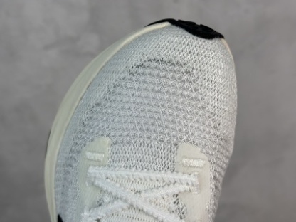Nike Air Zoom ALPHATLY NEXT% 2