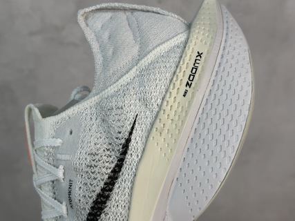 Nike Air Zoom ALPHATLY NEXT% 2