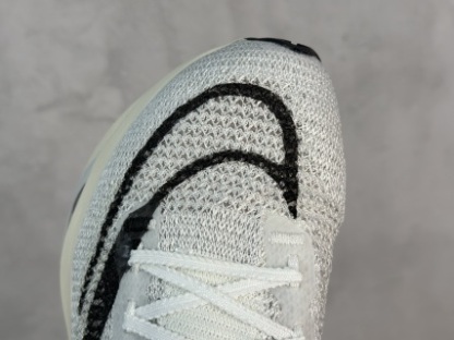 Nike Air Zoom ALPHATLY NEXT% 2