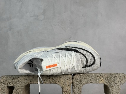 Nike Air Zoom ALPHATLY NEXT% 2