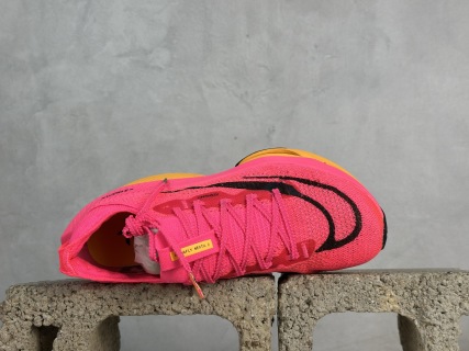 Nike Air Zoom ALPHATLY NEXT% 2