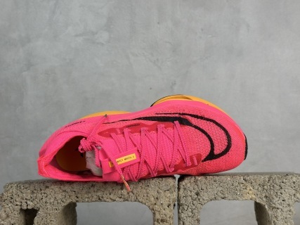 Nike Air Zoom ALPHATLY NEXT% 2