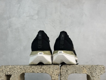 Nike Air Zoom ALPHATLY NEXT% 2