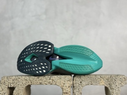 Nike Air Zoom ALPHATLY NEXT% 2