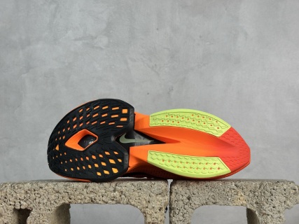 Nike Air Zoom ALPHATLY NEXT% 2