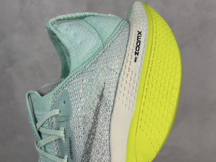 Nike Air Zoom ALPHATLY NEXT% 2