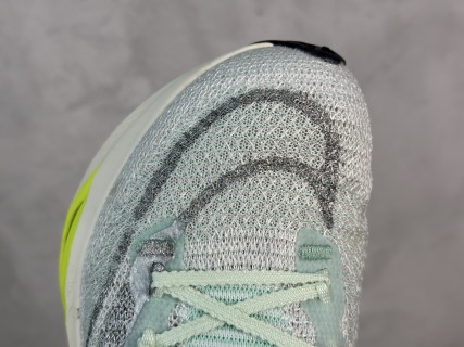Nike Air Zoom ALPHATLY NEXT% 2
