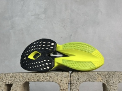 Nike Air Zoom ALPHATLY NEXT% 2