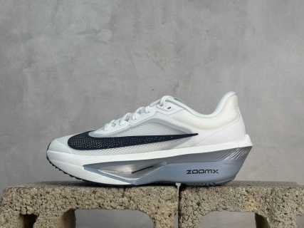Nike Zoom Fly 6