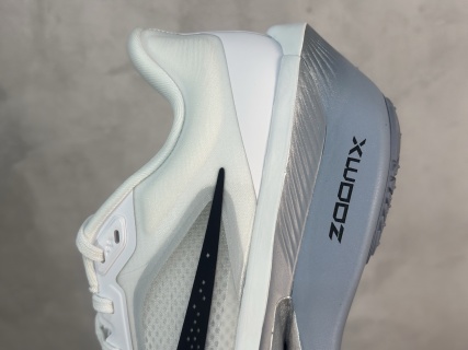 Nike Zoom Fly 6