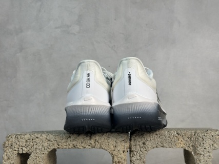 Nike Zoom Fly 6