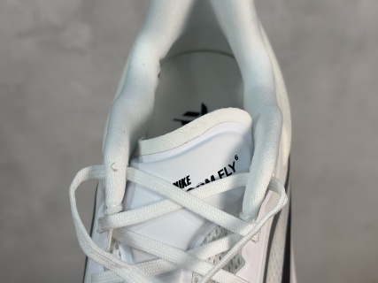 Nike Zoom Fly 6