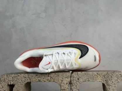 Nike Zoom Fly 6