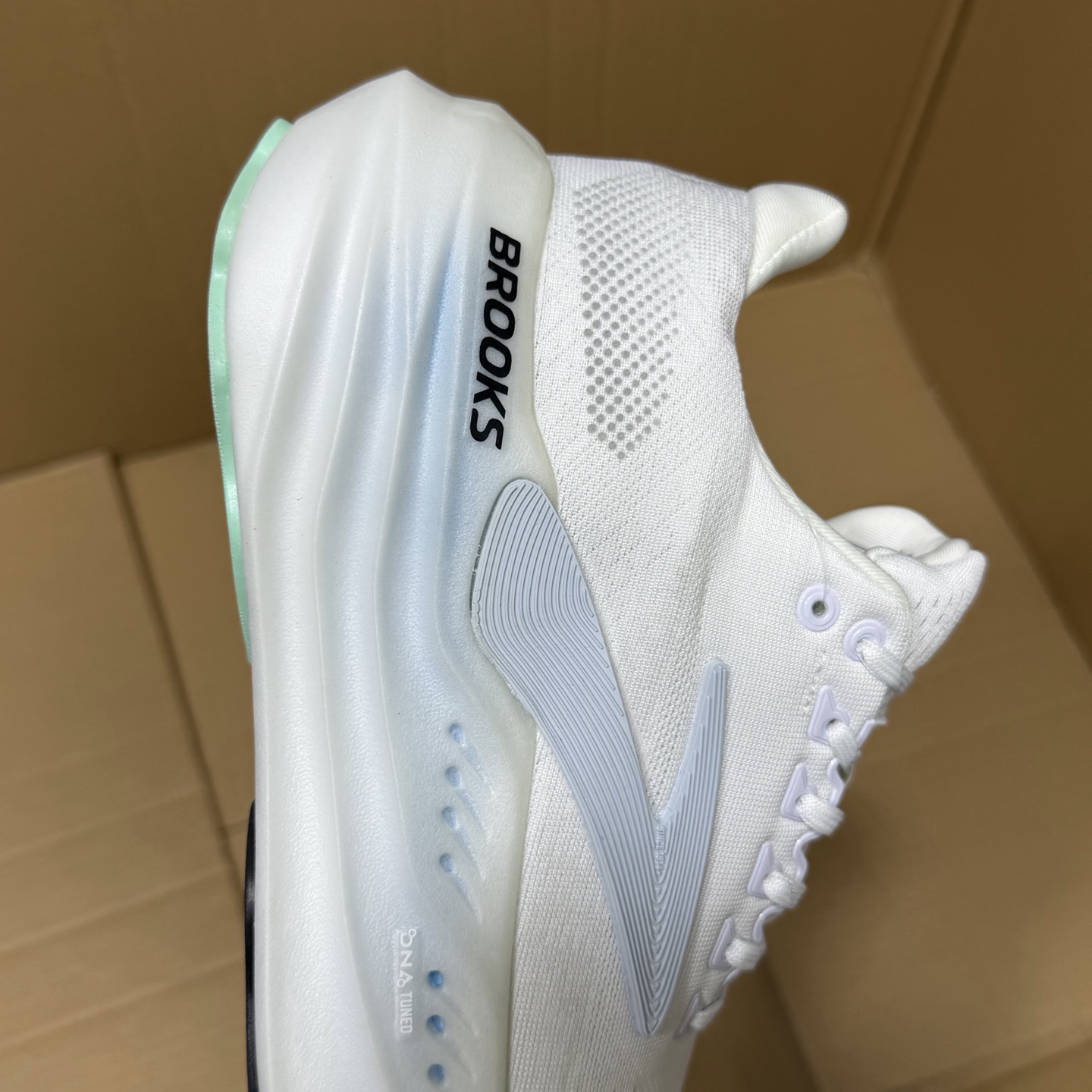 特價布魯克斯 glycerin max