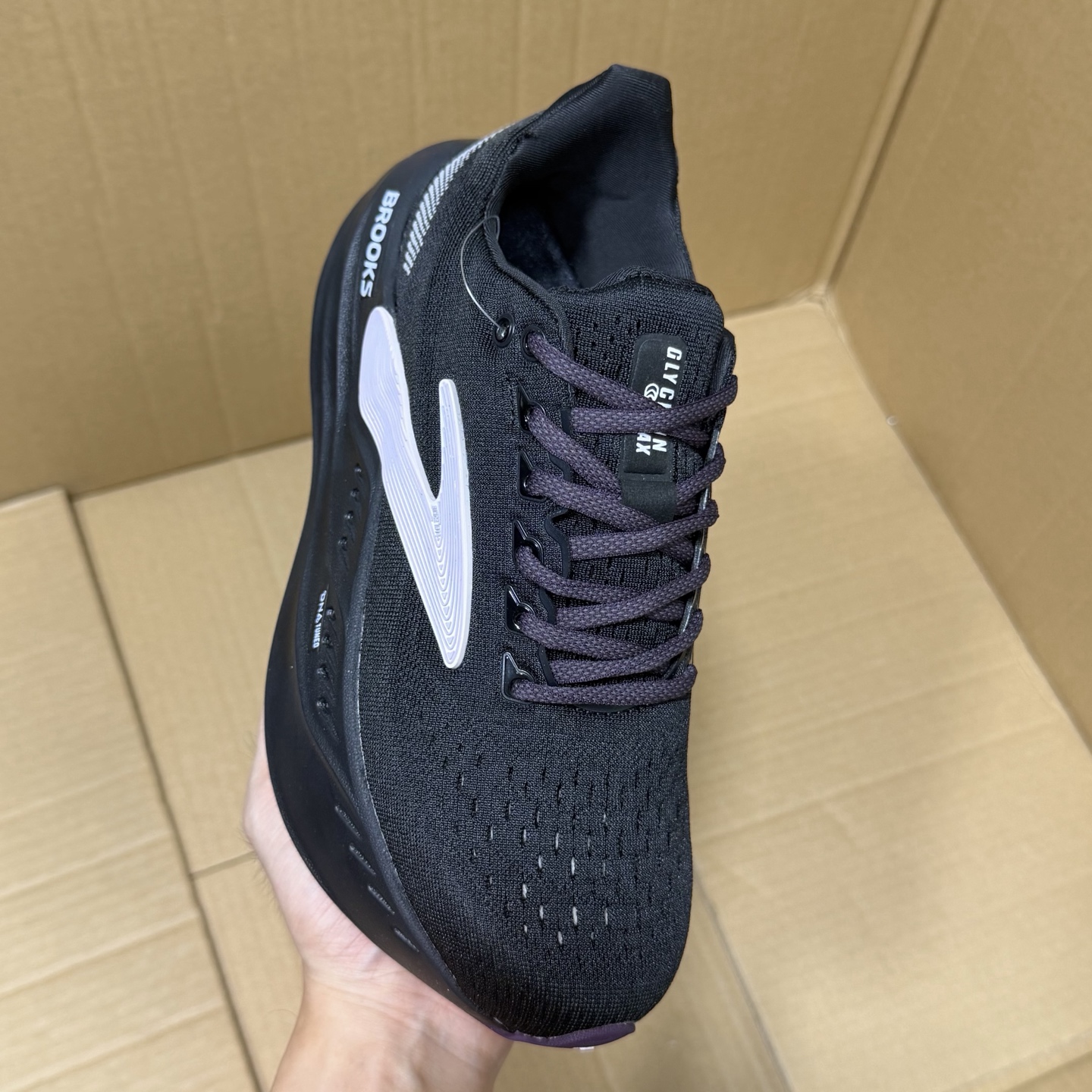 特價布魯克斯 glycerin max