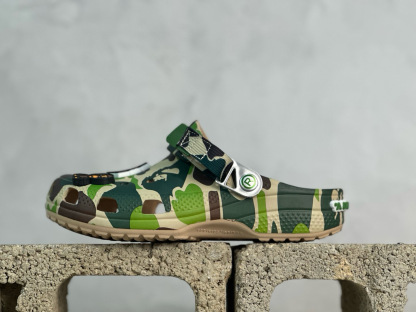Crocs  bape 聯名