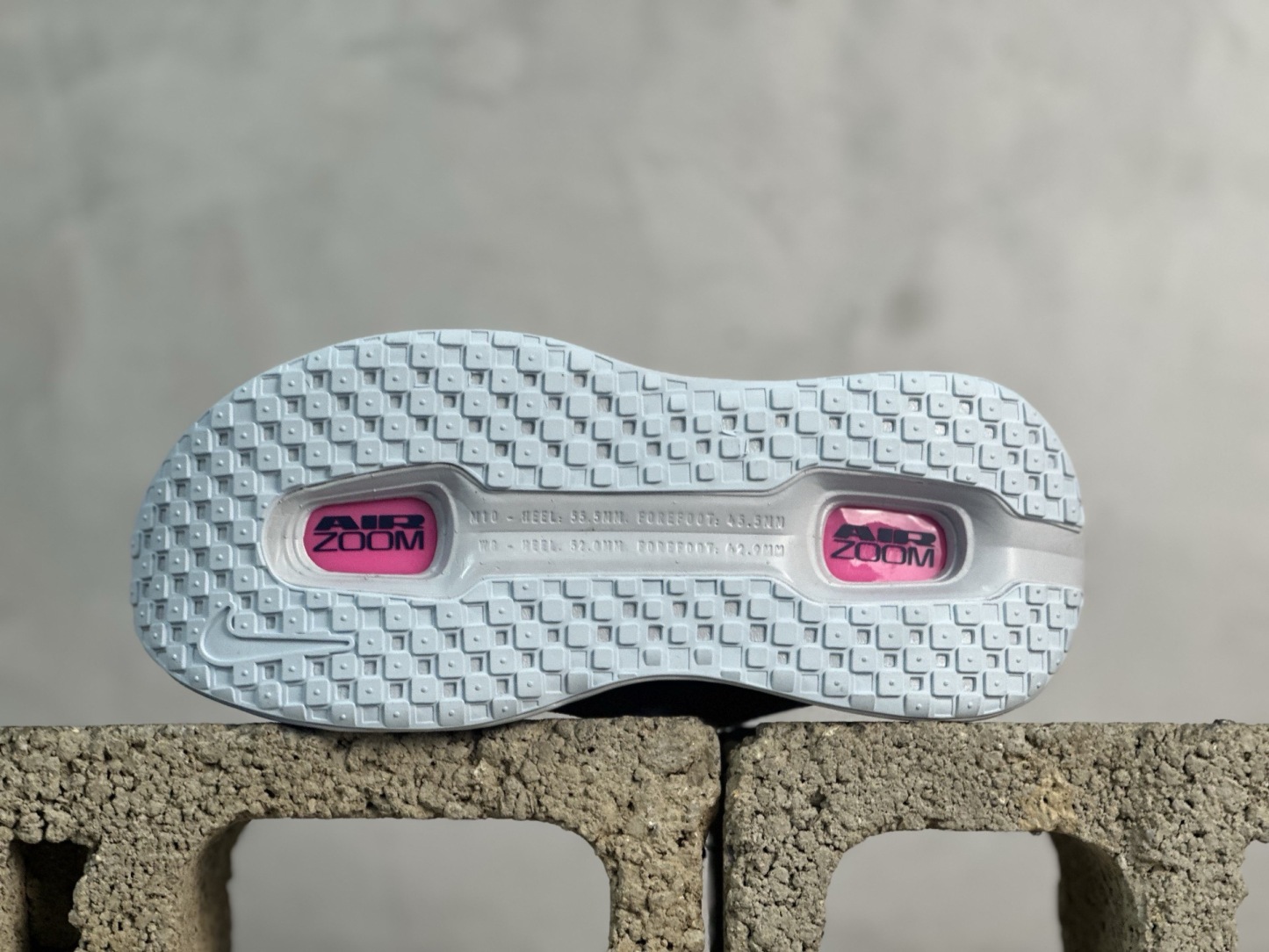 Nike Air Zoom Vomero Premium