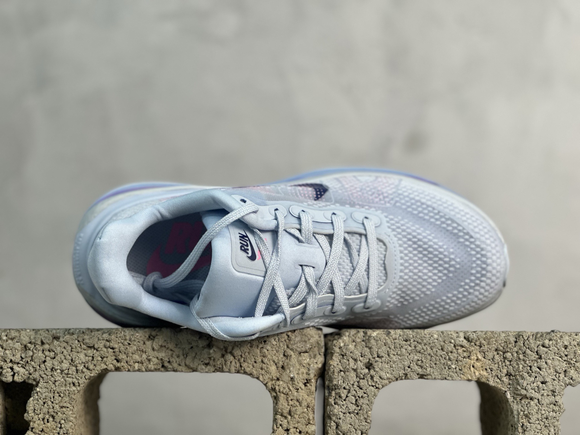 Nike Air Zoom Vomero Premium